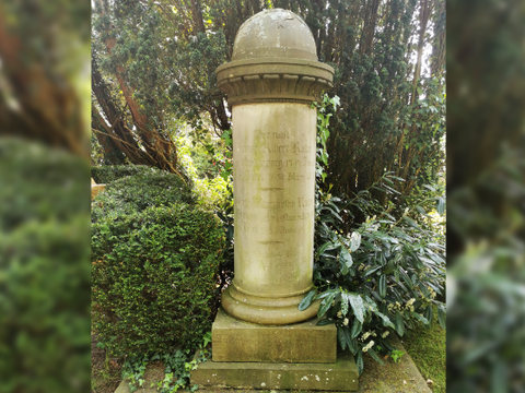 Grabstein 26
