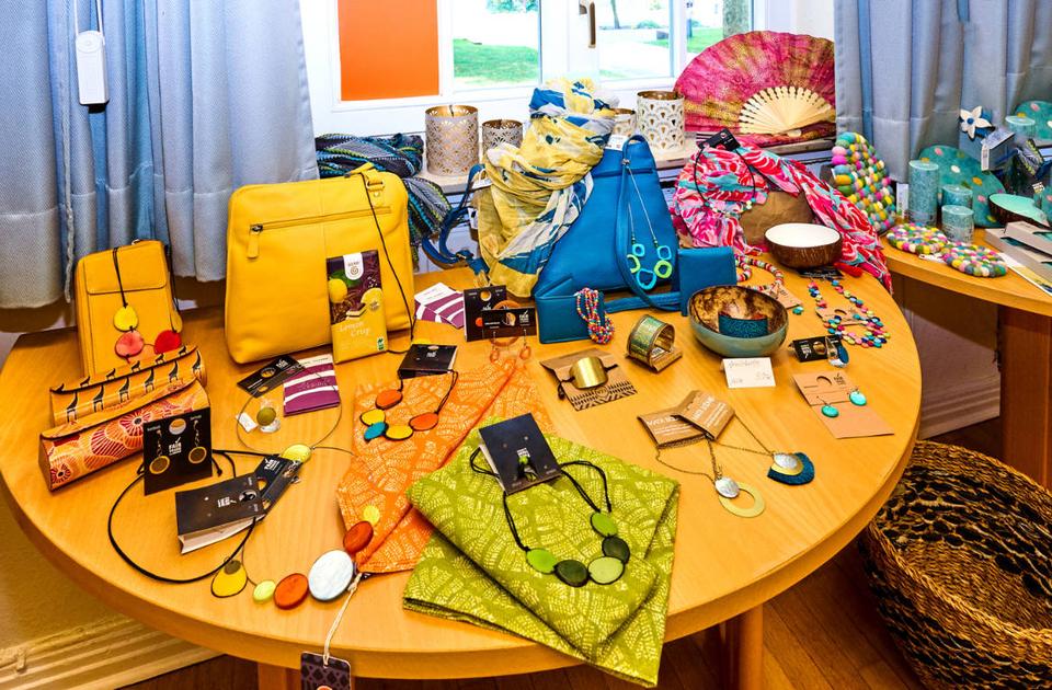 Weltladen Taschenkollektion.